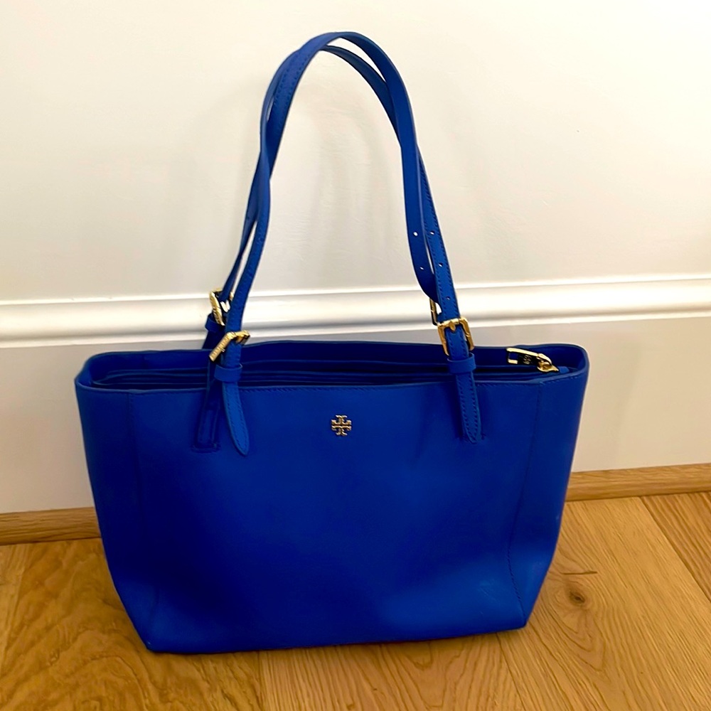 Tory Burch York Saffiano Tote Bag in Jelly Blue